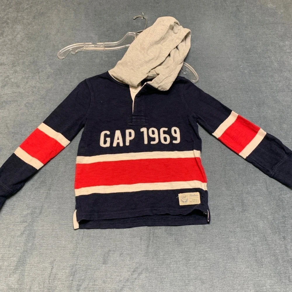 Gap Kids Hoodie Boys XS Multicolor Colorblock Henley Neck Side Slit High Low Hem